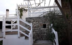 Masseria Artemisia Bed And Breakfast